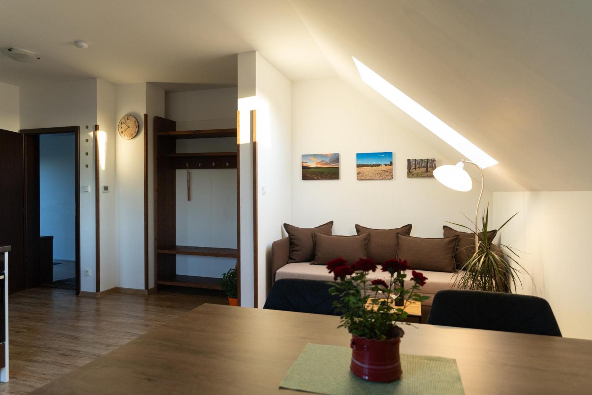Apartmany Kohoutek A Slepicka V Novohradskych Horach Nové Hrady Zewnętrze zdjęcie